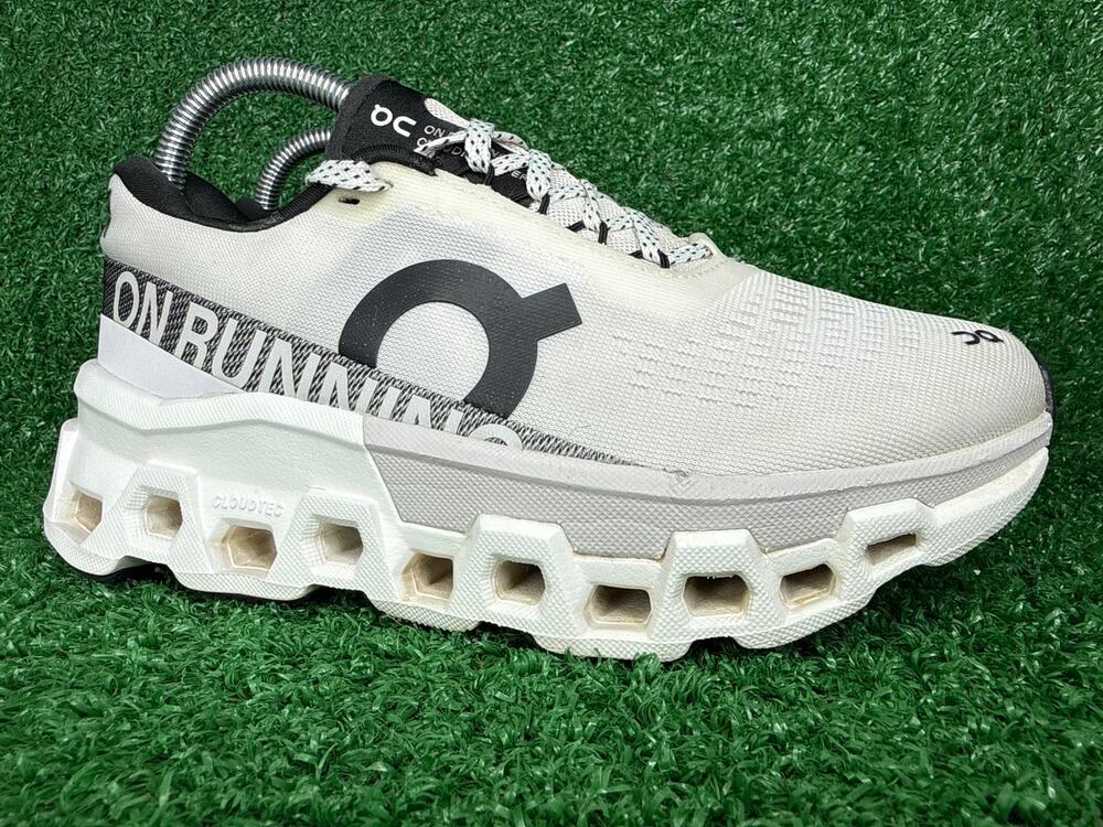 On Cloudmonster 2 Women’s White Frost Running Shoes Size 6